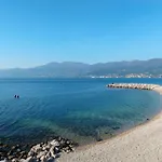 Apartment Mit Blick Auf Wasser By Interhome *